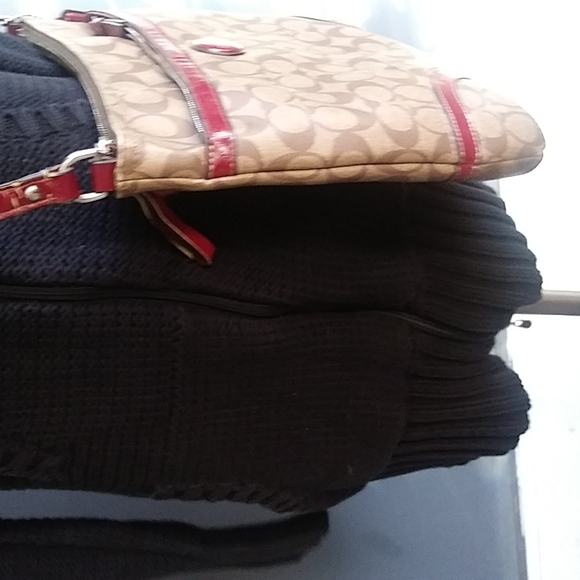 Coach woman's signature canvas crossbody message bag - Picture 4 of 17